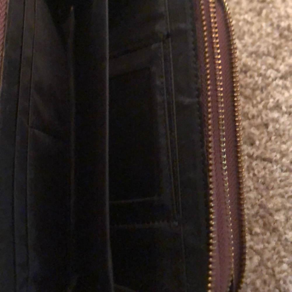 Wallet - Picture 2 of 3